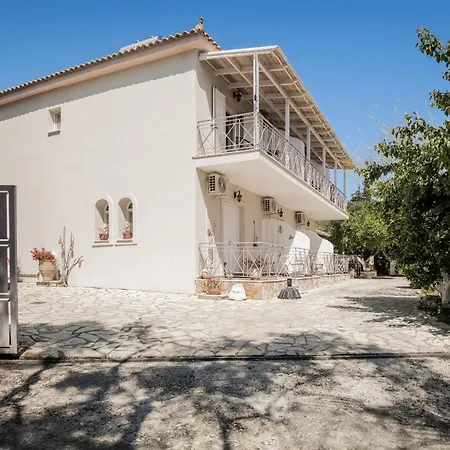 Alavastros Maisonettes Holiday home